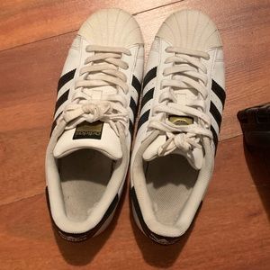 🎄Adidas shoes🎄